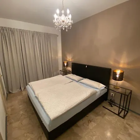 Lejlighed Maggiore- Casa Roccia-ferienwohnung In Pino Sulla Sponda *